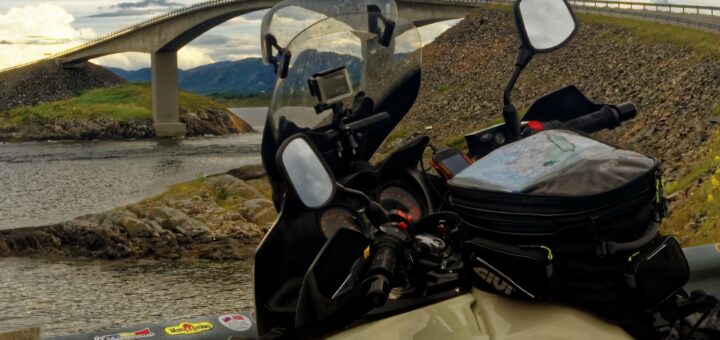 Storseisundet Bridge